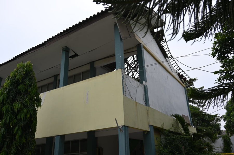 Mendikdasmen Tinjau SMKN 1 Cileungsi dan Jenguk Murid di Rumah Sakit